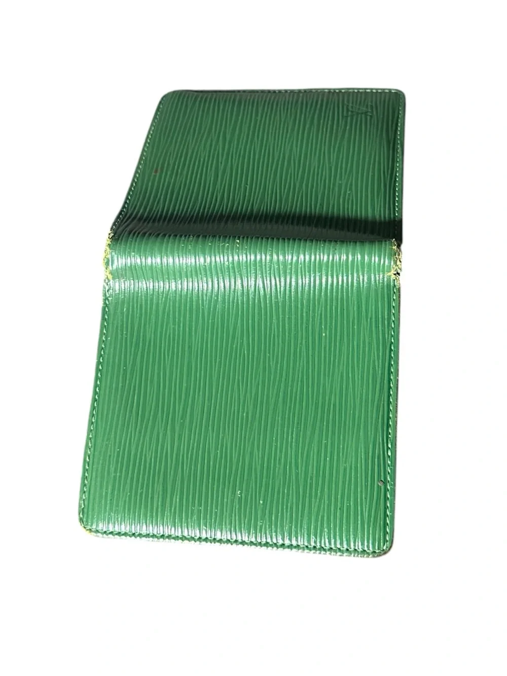 Authentic Vintage Green Louis Vuitton Epi Leather Wallet