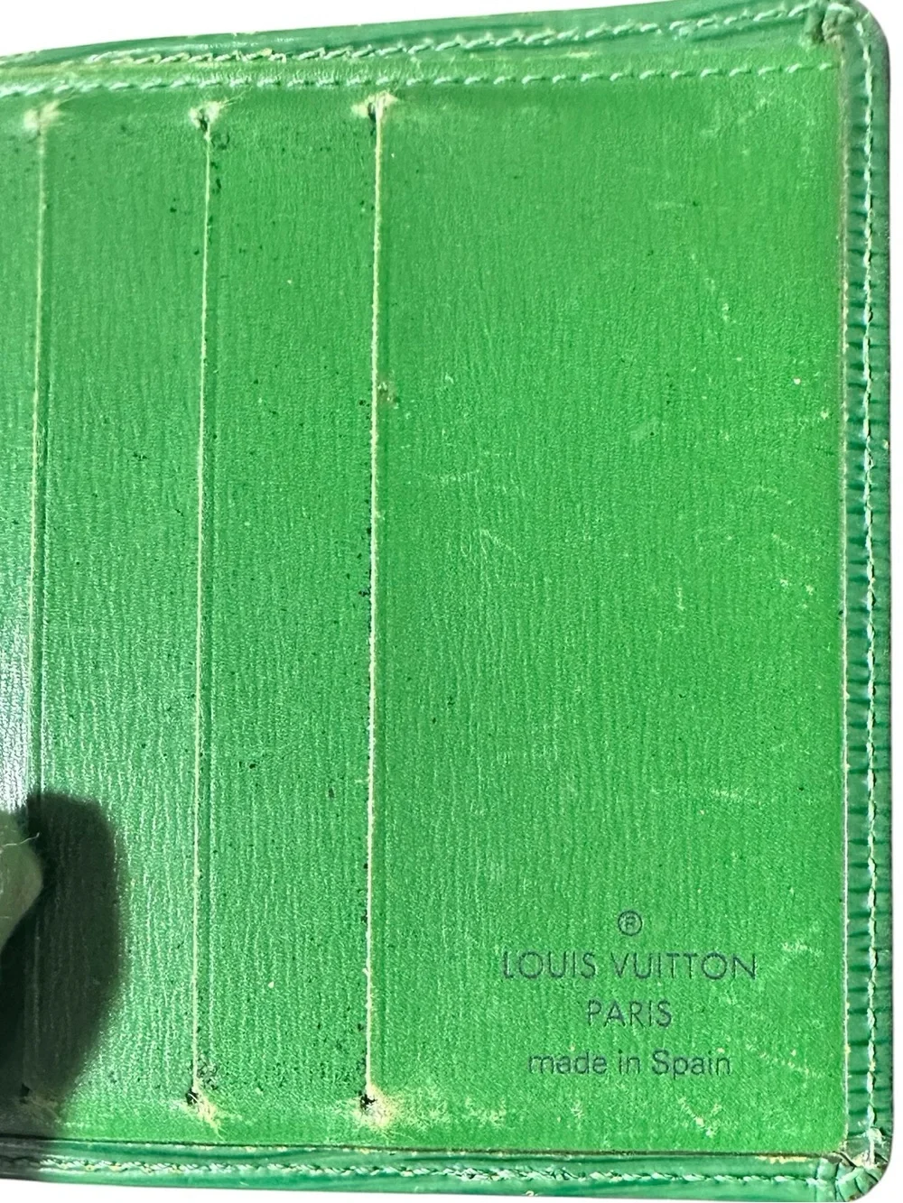 Authentic Vintage Green Louis Vuitton Epi Leather Wallet