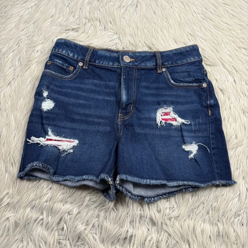 Maurices Women's 8 Medium Wash Bandana Patch Distressed Denim Shorts Americana