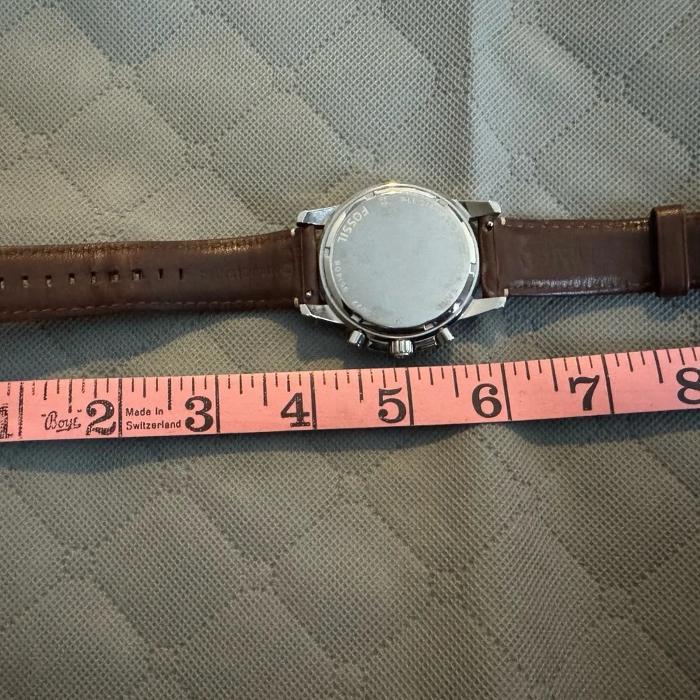 N/A stylish fossil