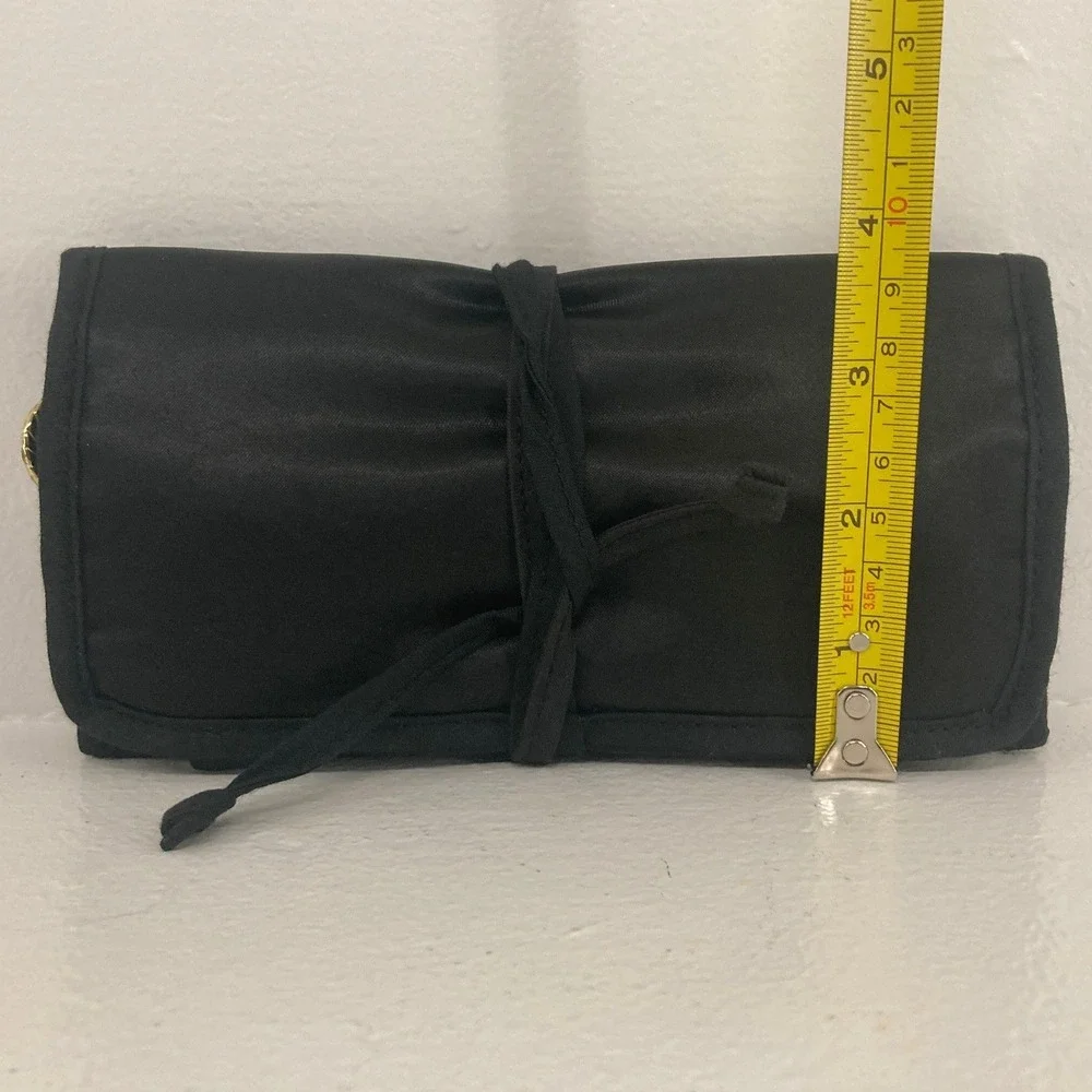 Oscar de la Renta removable brightness 13
