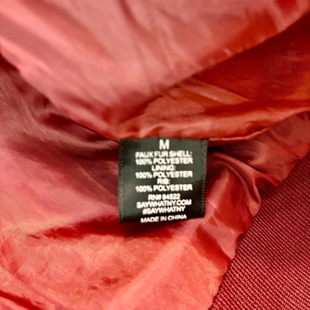 Say What? nwot maroon size