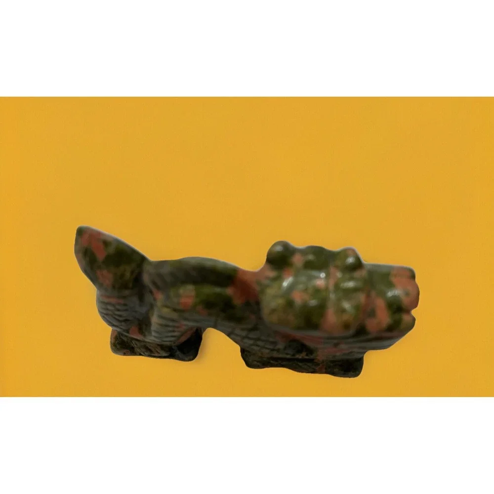 Unakite Feng Shui Pi Xiu Stone Carved Natural Carving Green Pink Mini Fetish Dog