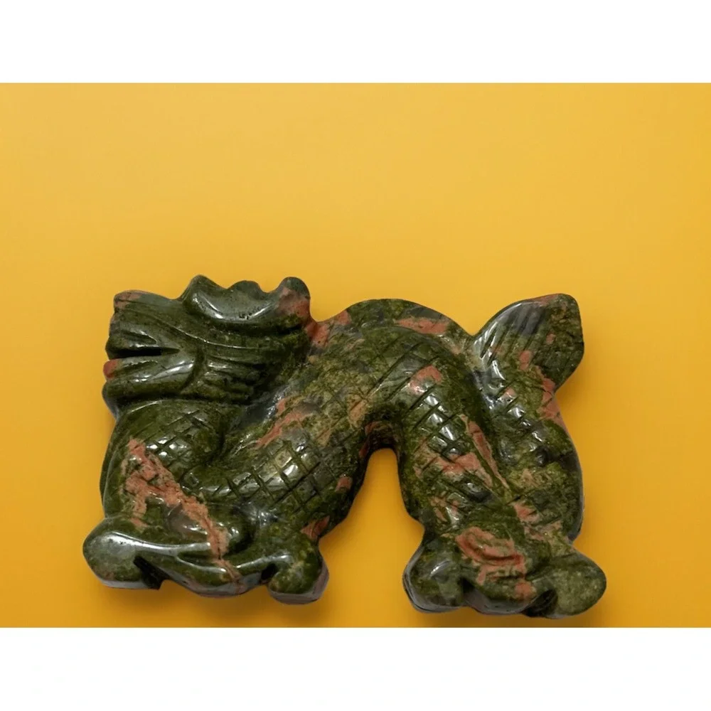 Unakite Feng Shui Pi Xiu Stone Carved Natural Carving Green Pink Mini Fetish Dog