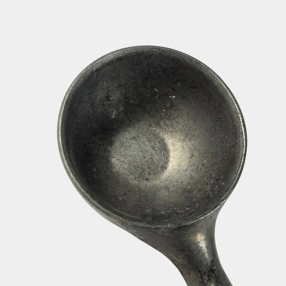 Vintage Ice Cream Scoop Silver Cast Aluminum Ribbed Handle