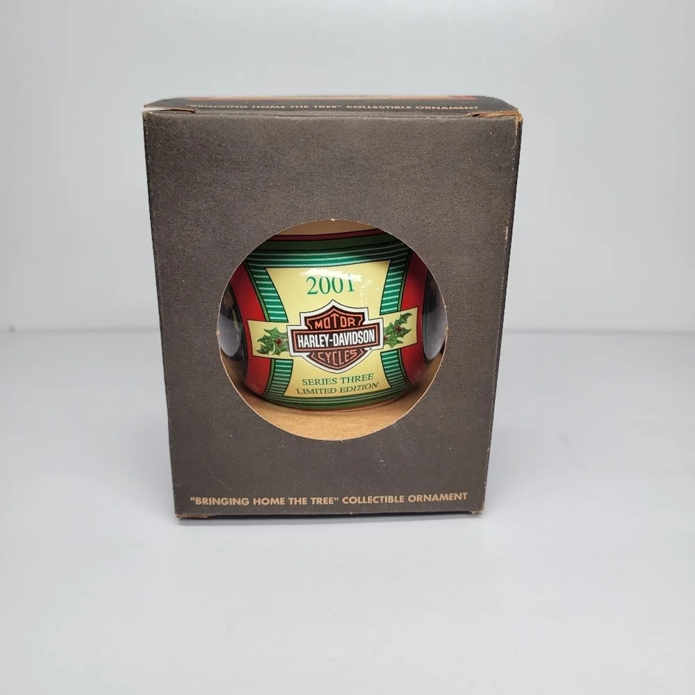 Vintage Harley‎ Davidson 2001 Bringing Home The Tree Collectible Ornament USA