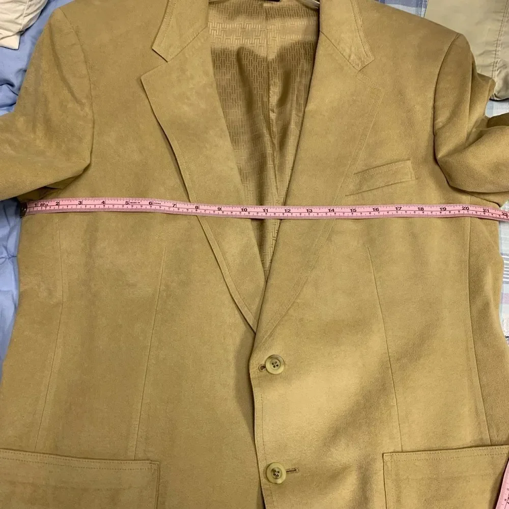 Halston Heritage sleeve 44r measurement