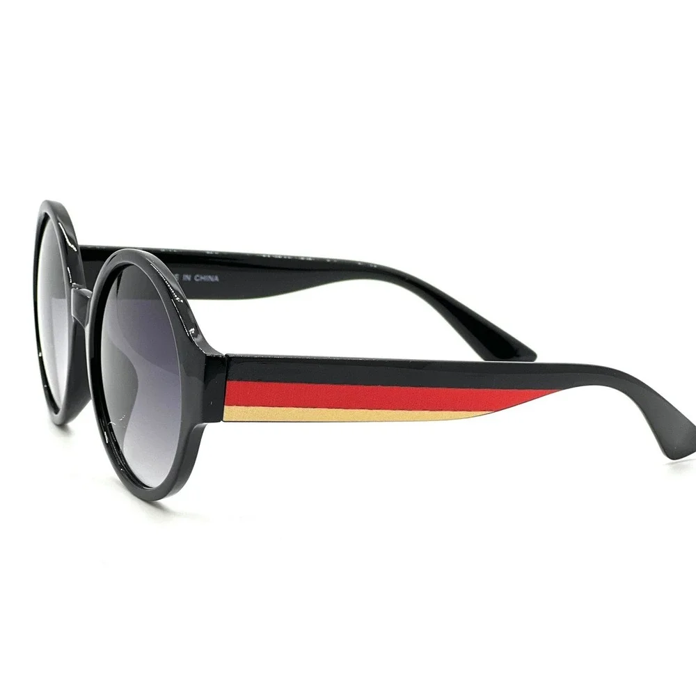 N/A chic sophisticated