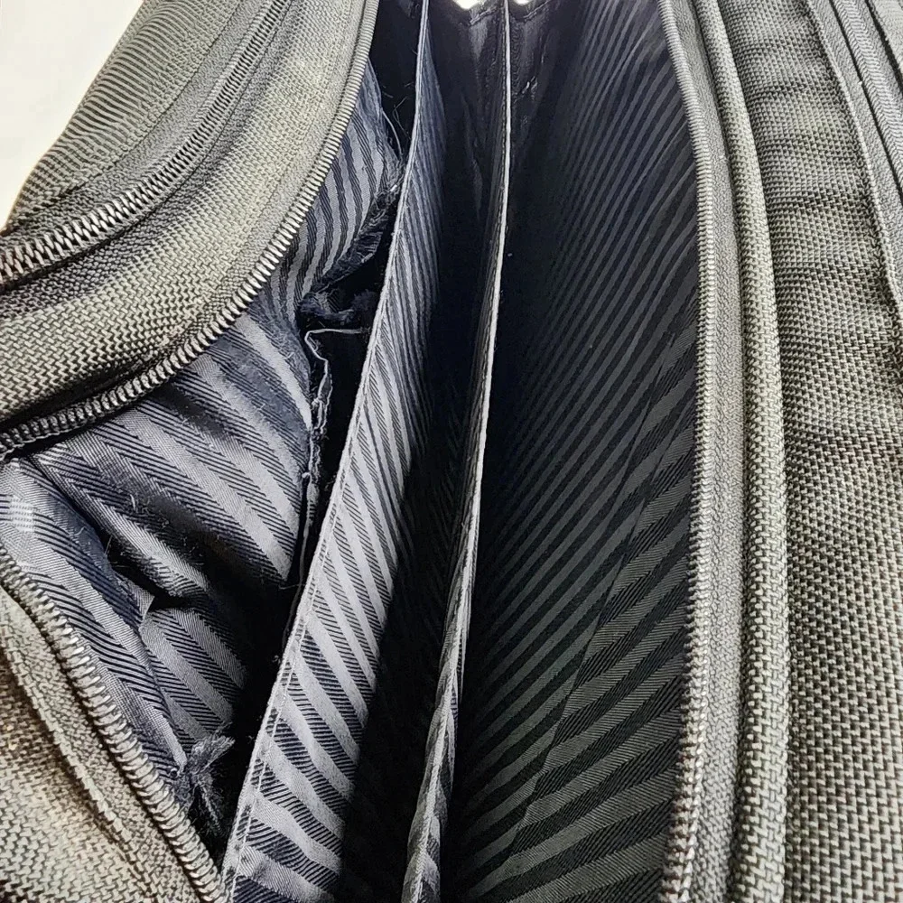Tumi alpha deluxe