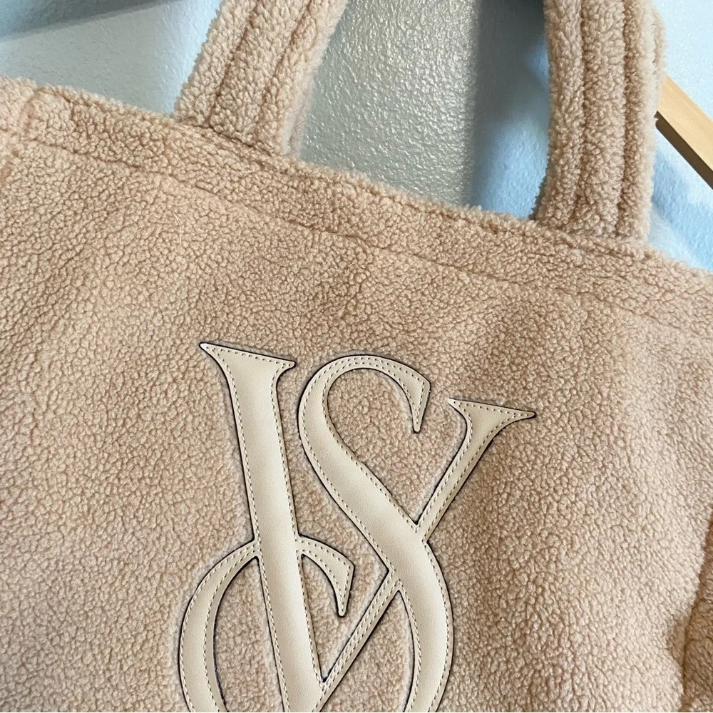 Victoria's Secret Plush Fuzzy Tan Brown Teddy Sherpa Logo Magnetic Closure Tote