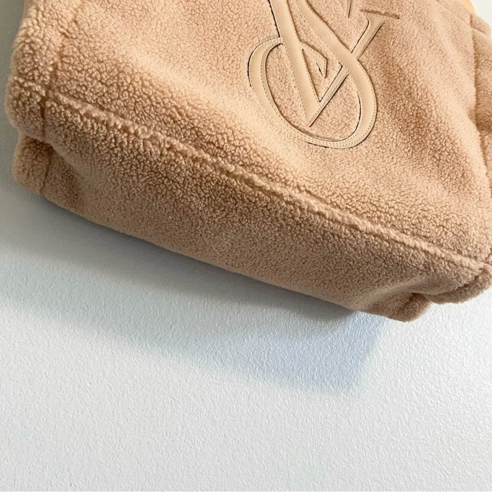 Victoria's Secret Plush Fuzzy Tan Brown Teddy Sherpa Logo Magnetic Closure Tote