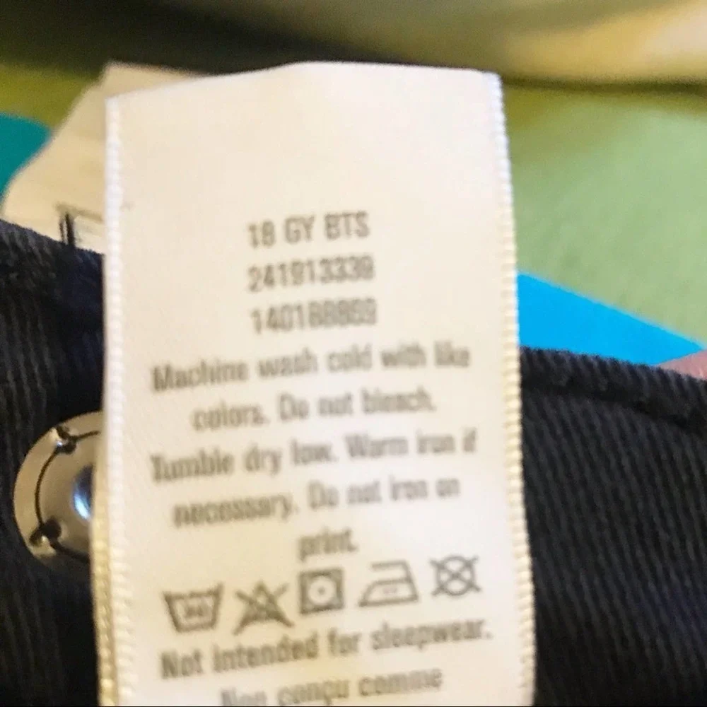 Gymboree brand features