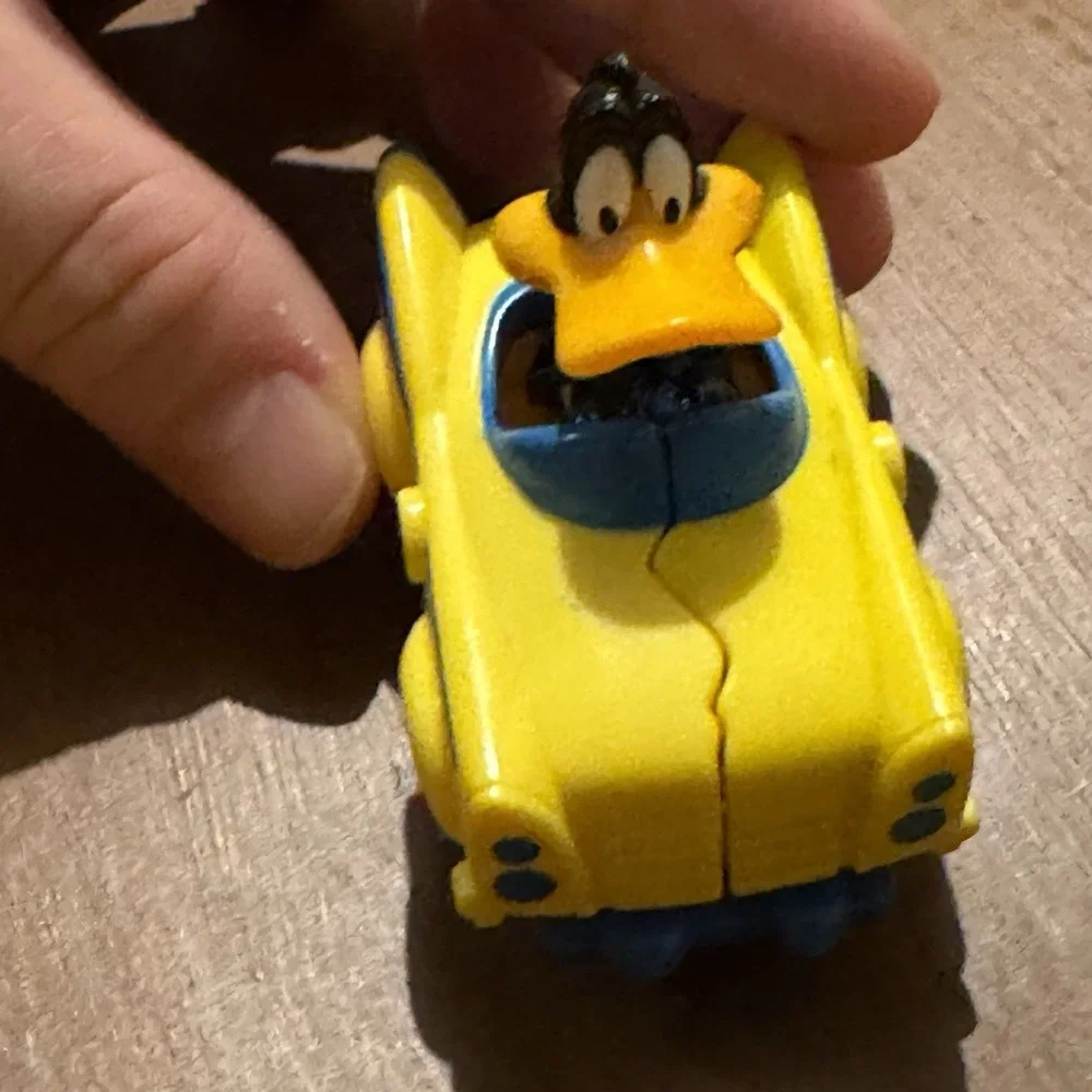 Vtg McDonald's Happy‎ Meal Toy Looney Tunes Quack Up Daffy Duck Splitting Car