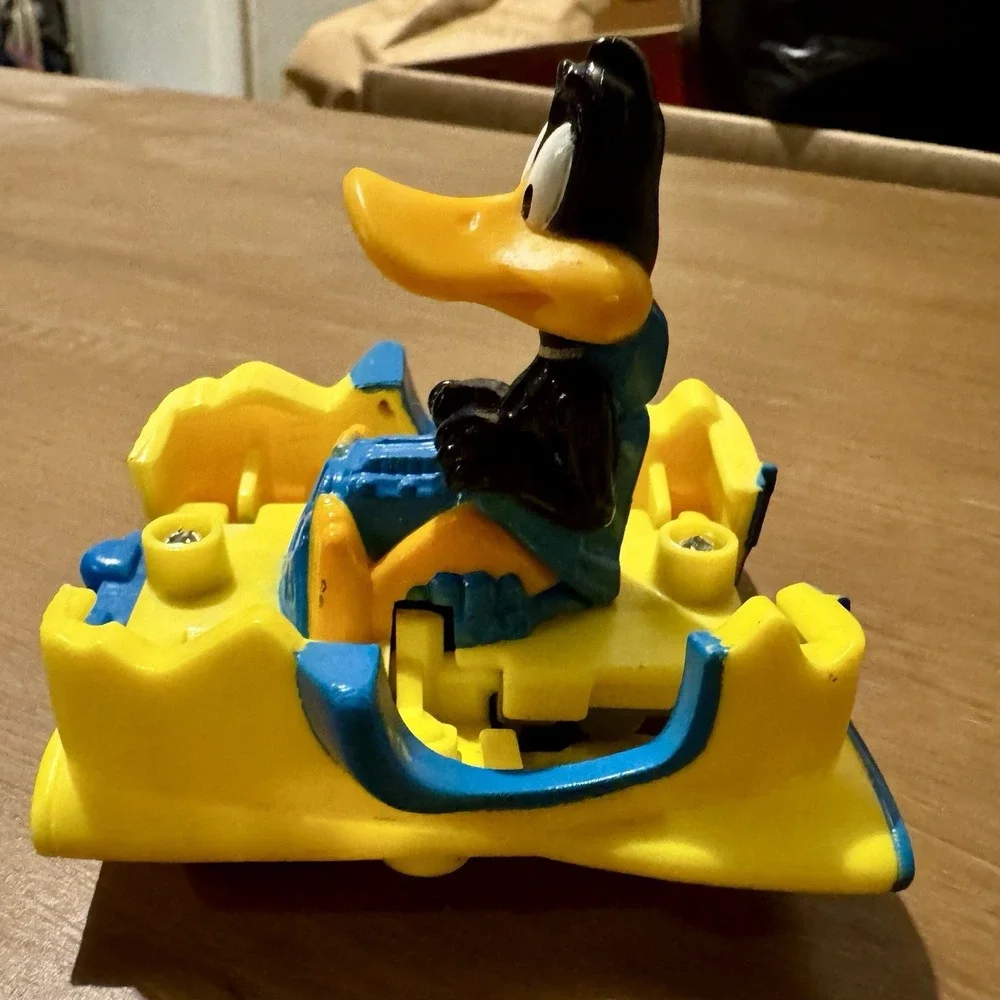 Vtg McDonald's Happy‎ Meal Toy Looney Tunes Quack Up Daffy Duck Splitting Car