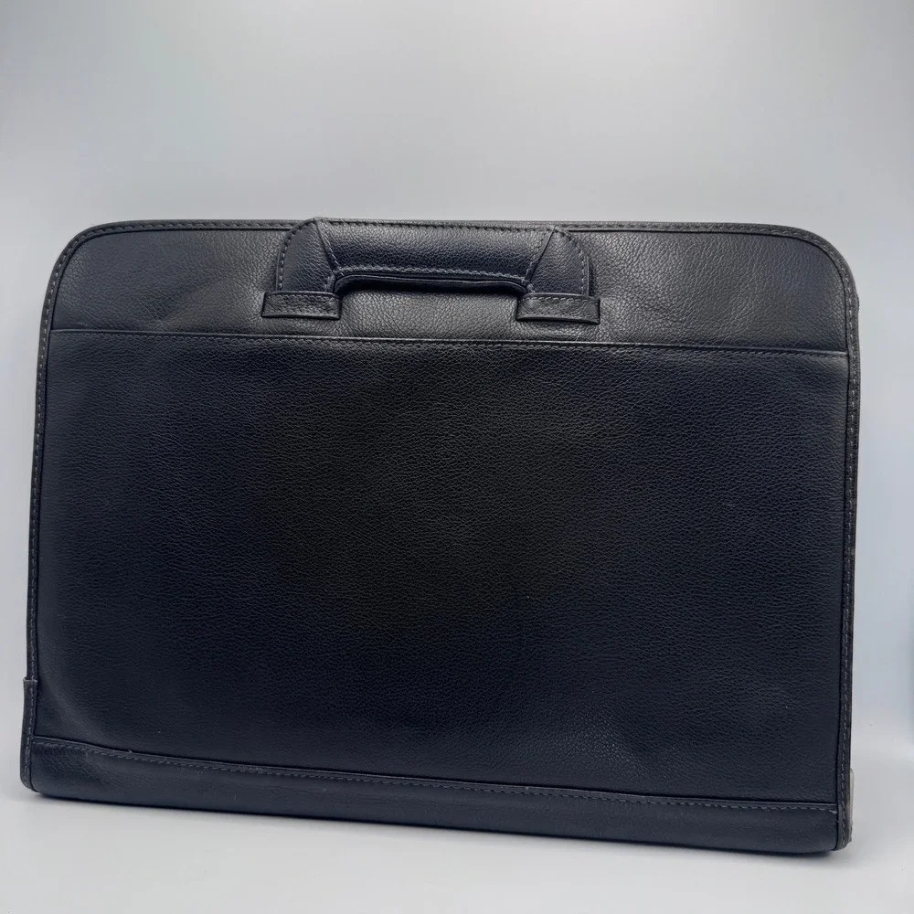 Samsonite use zipper type