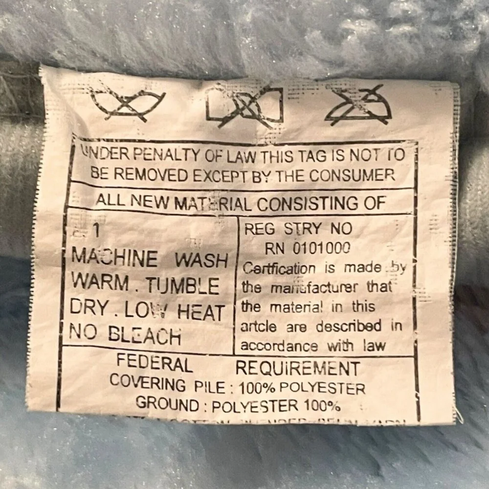 White Lamb Blanket vtg white