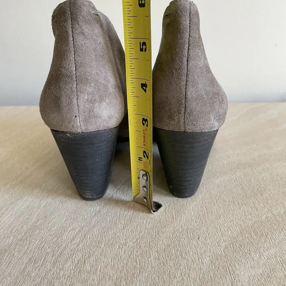 Eileen Fisher front shoes