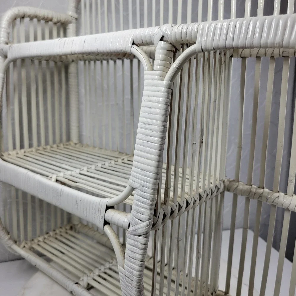 Vintage item description