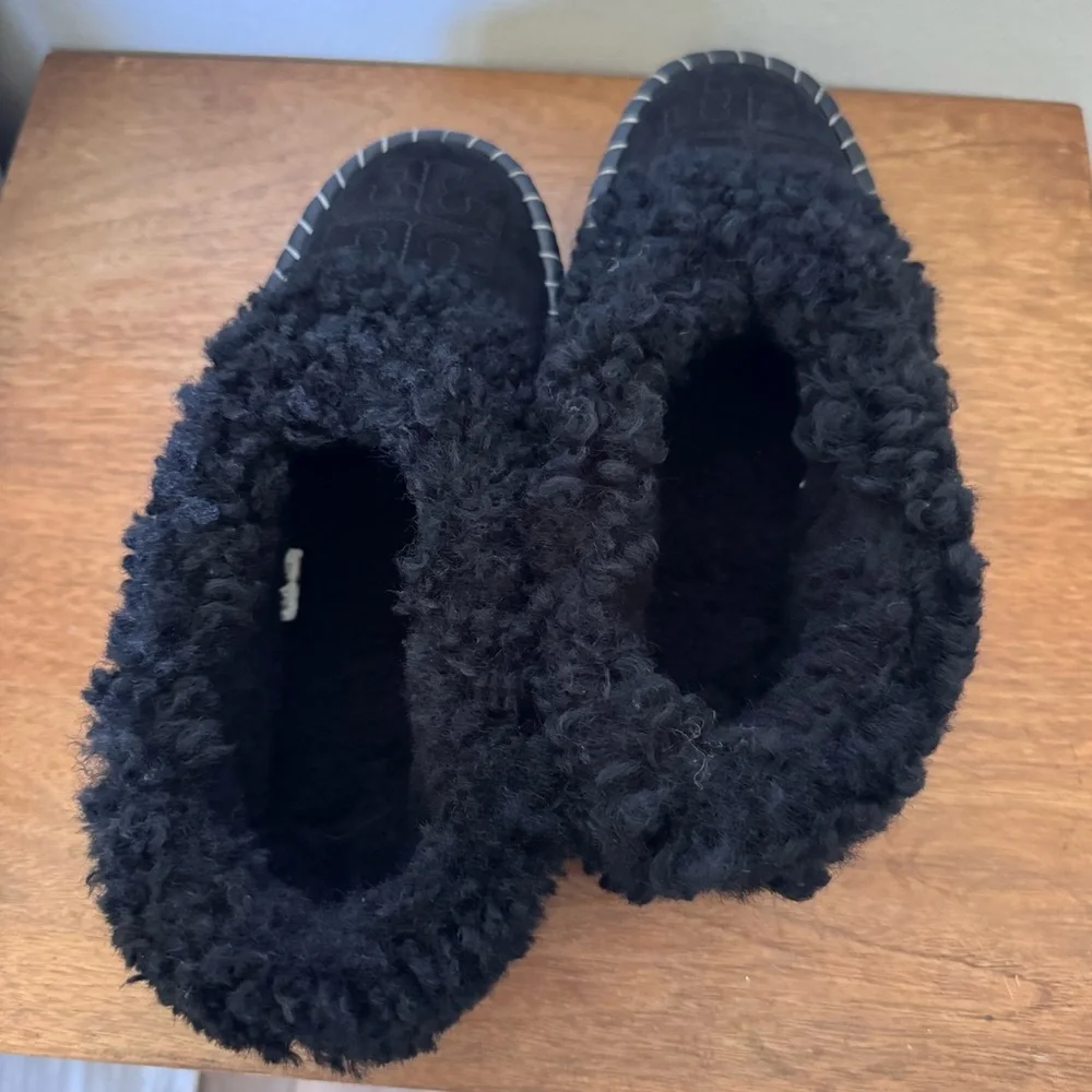 Tory Burch Women's Black Shearling Slippers Size 8
