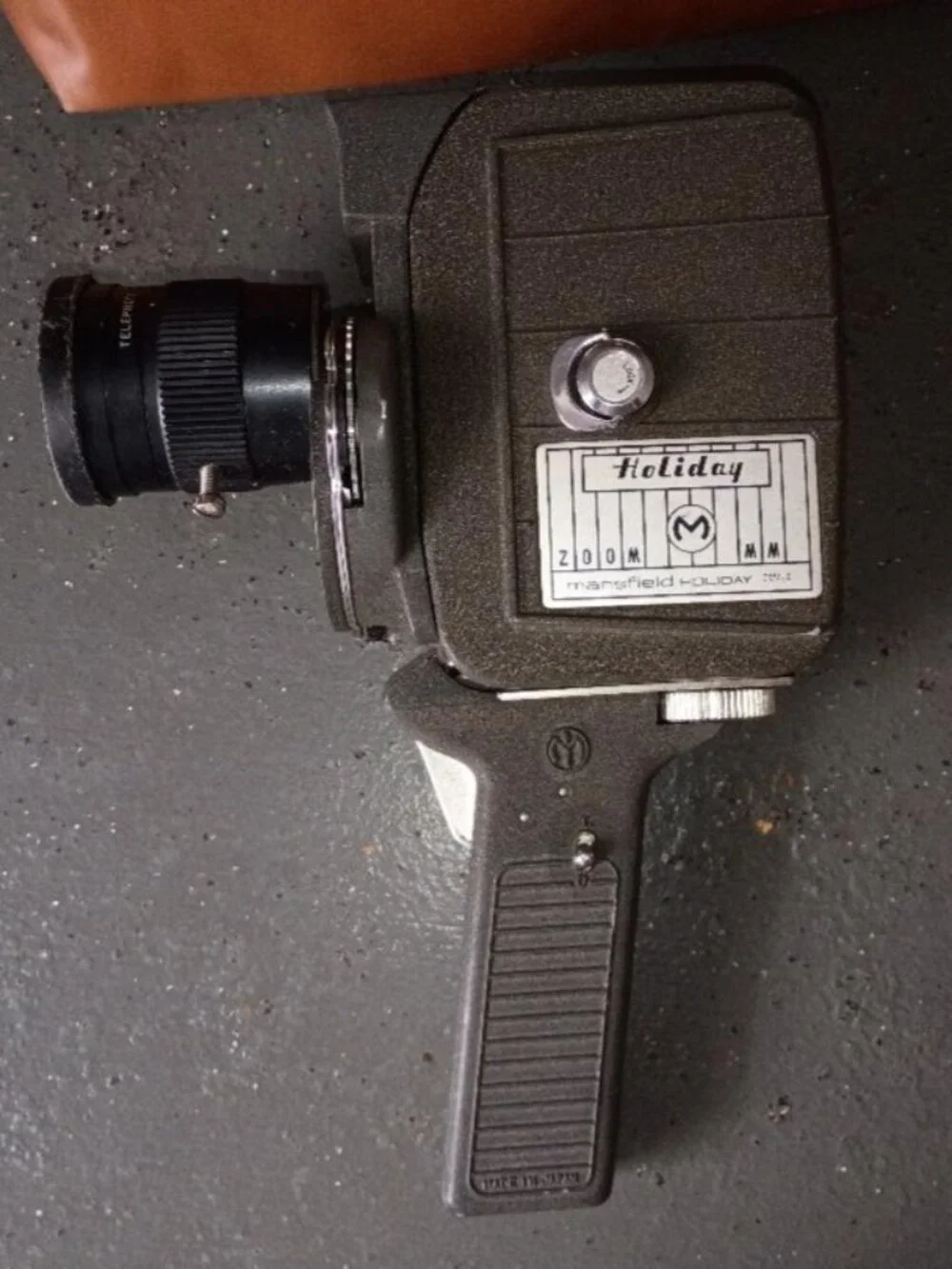 Vintage 8MM Mansfield Holiday Zoom MM Automatic/Windup Movie Camera 1960s