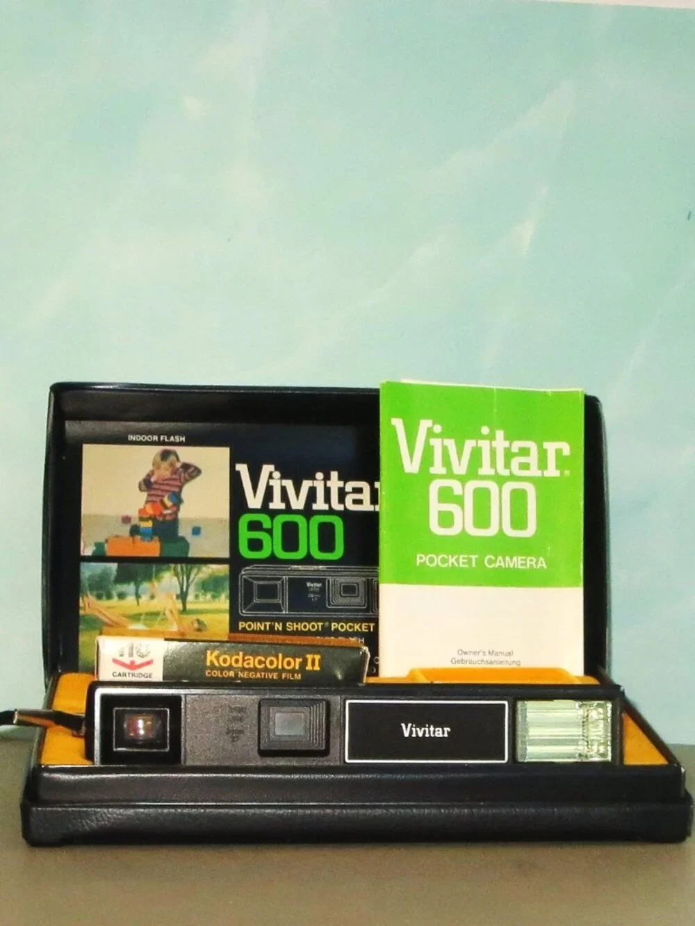 Vintage Vivitar 600 Camera 110 Format Store Condition Analog Memory