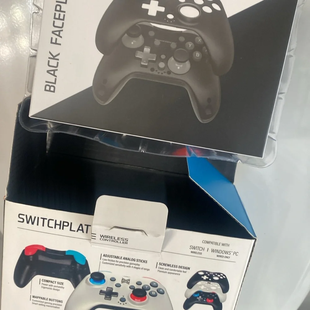 MGC Switchplate Wireless‎ Gaming Controller, New in Box