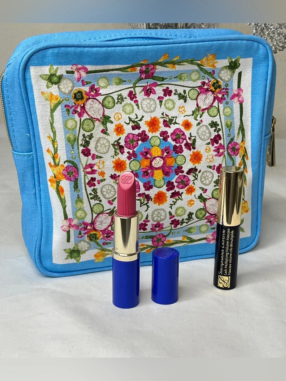 Estee Lauder Pure Color Creme Powerful Lipstick 220 Mini Mascara Floral Bag Set