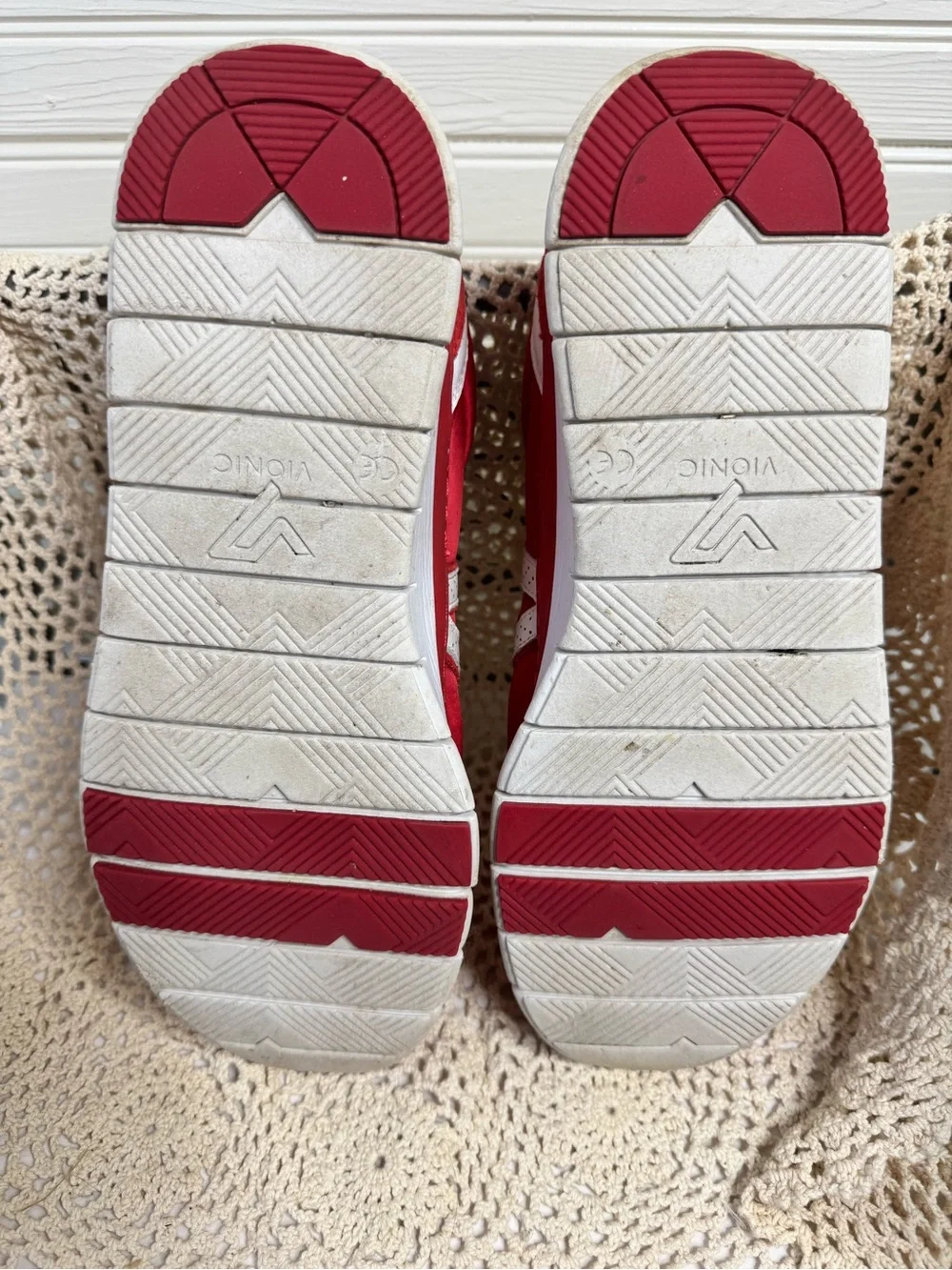Vionic Nana Red and White Women's Sneakers