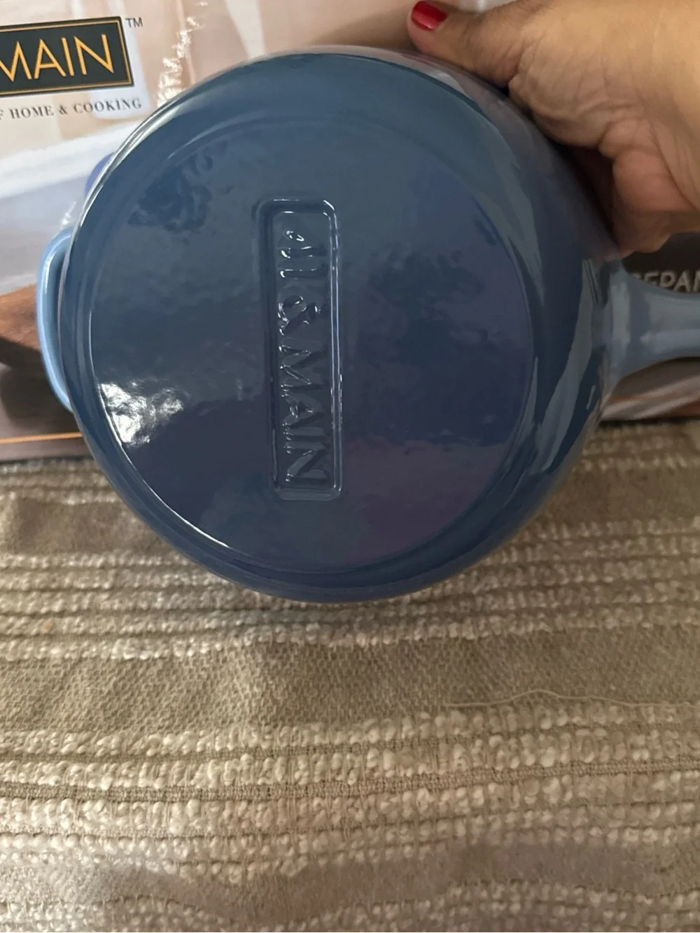41&main blue saucepan