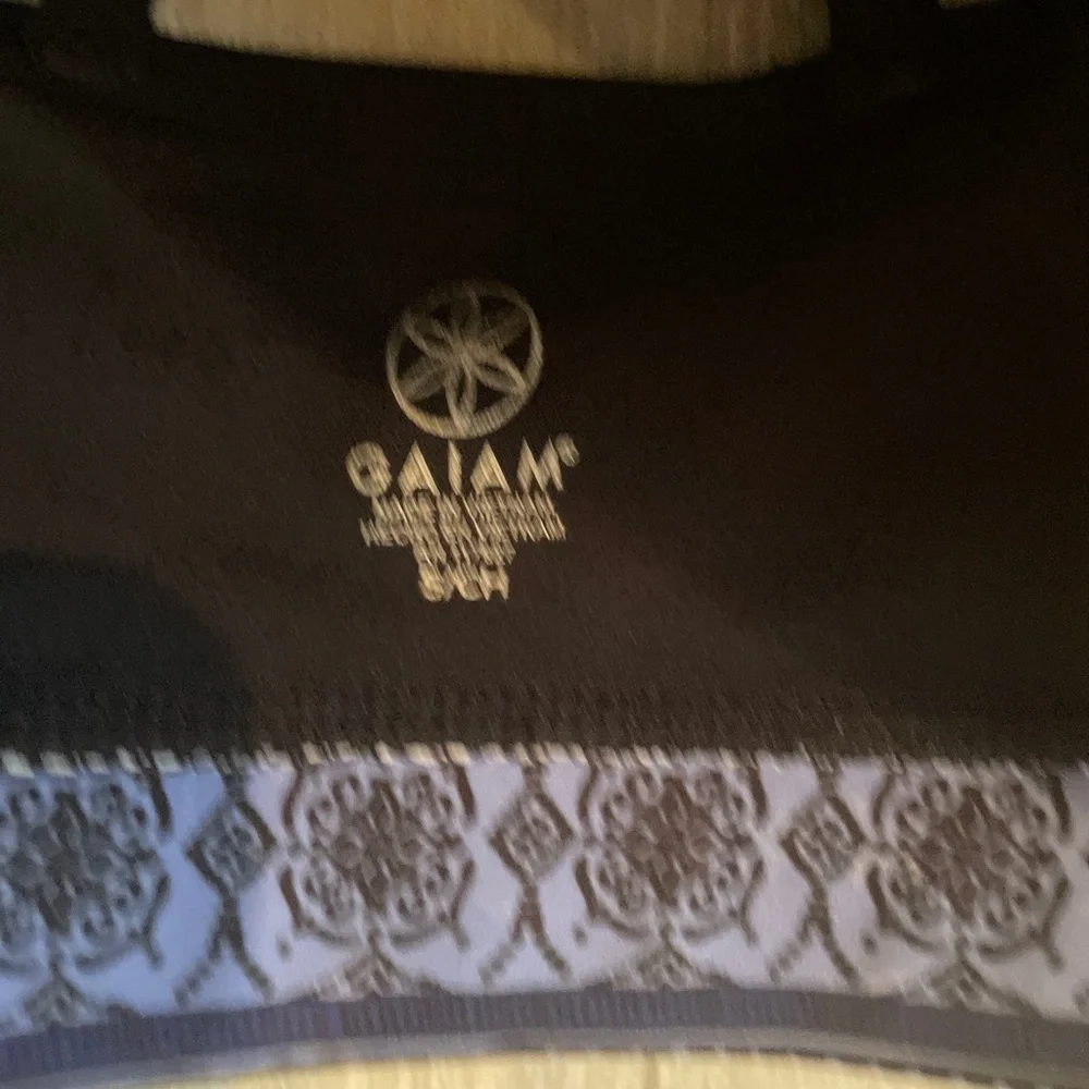 GAIAM nwot sport