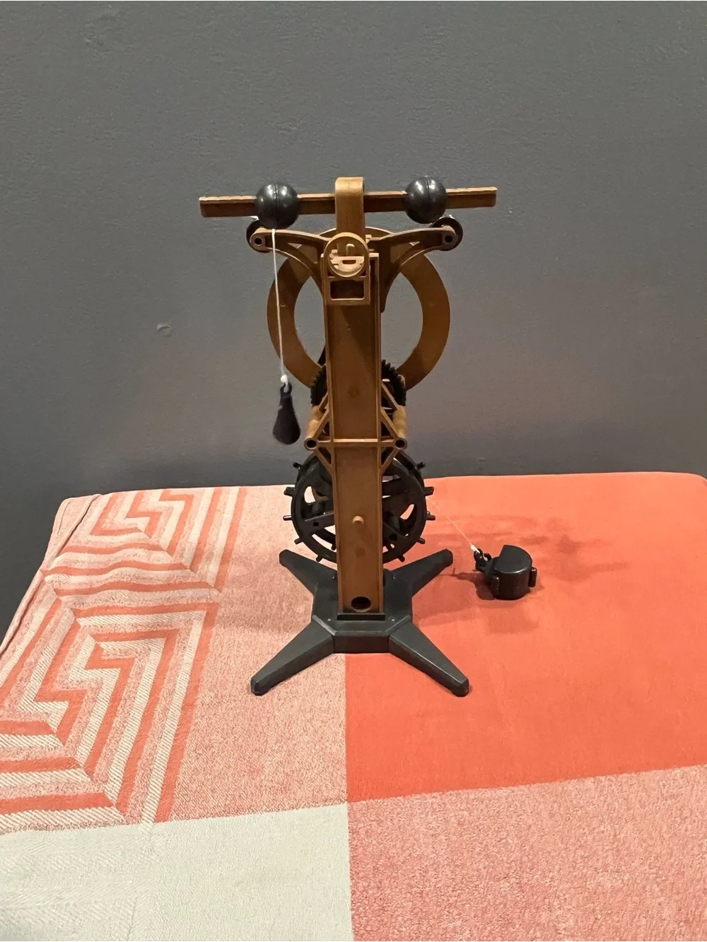 Academy Da Vinci clock Model