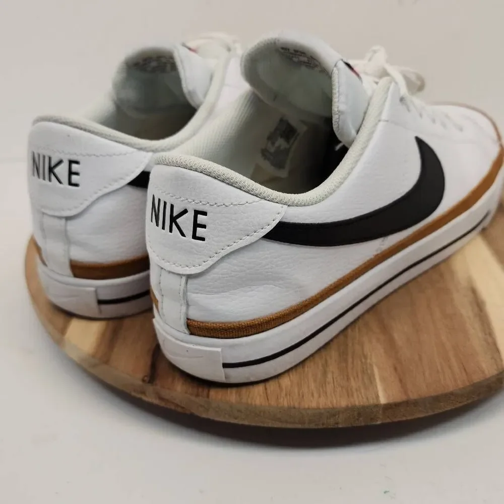 Nike court legacy