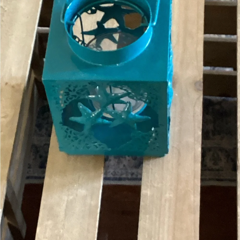 Pier 1 pier teal