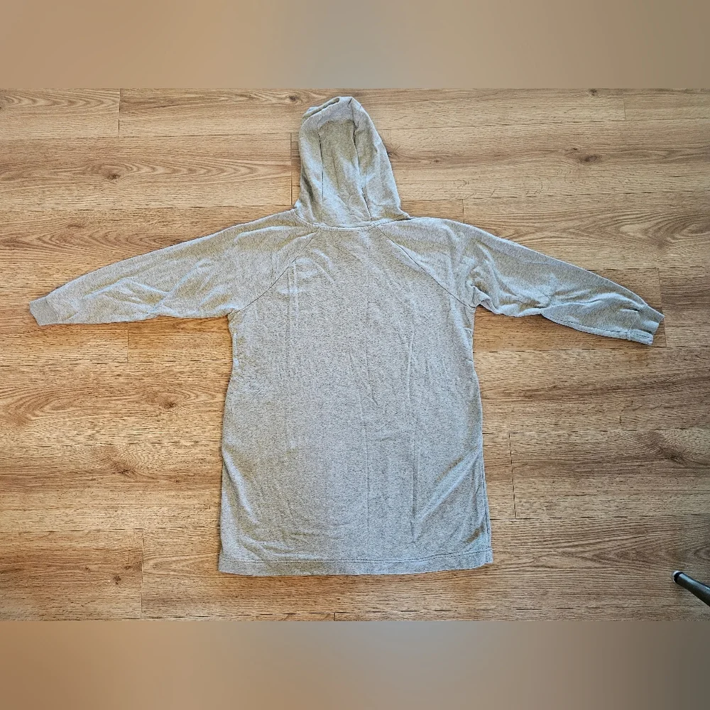 Nike cozy gray