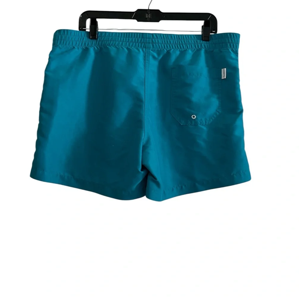 chubbies reposhing this