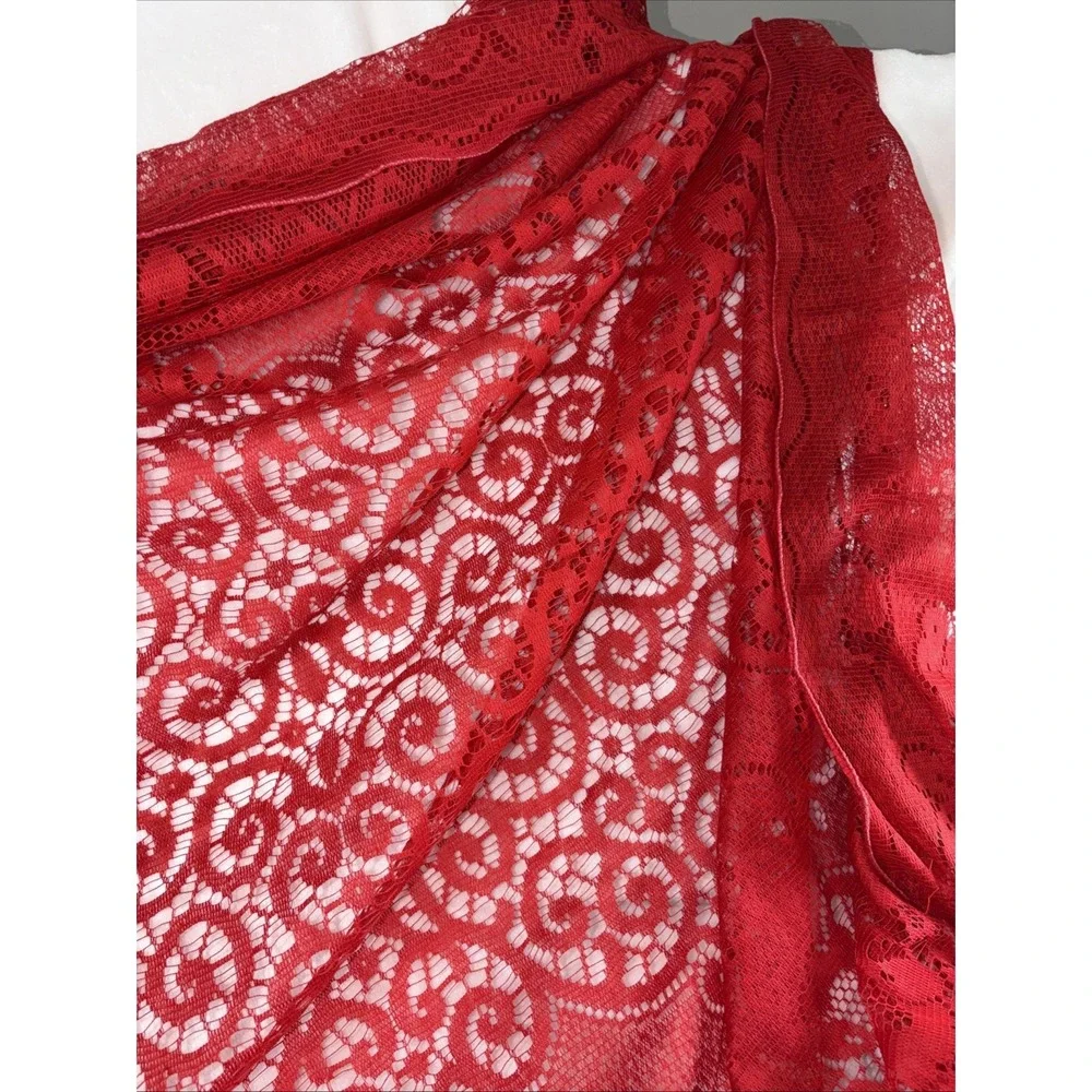 Vintage 70s Red Lace Tablecloth 70
