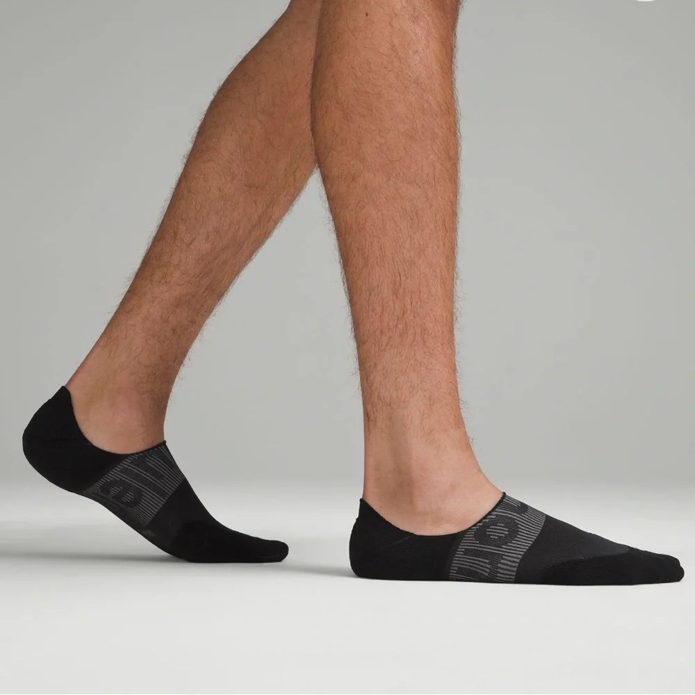 Lululemon Men's Power Stride Socks‎ with Active Heel Grip-3 Pairs