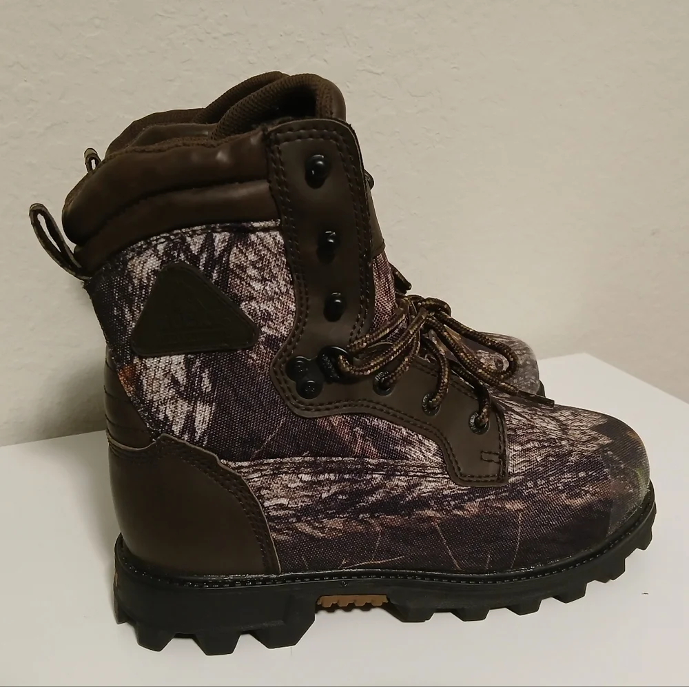 Rocky Bear Claw worn only