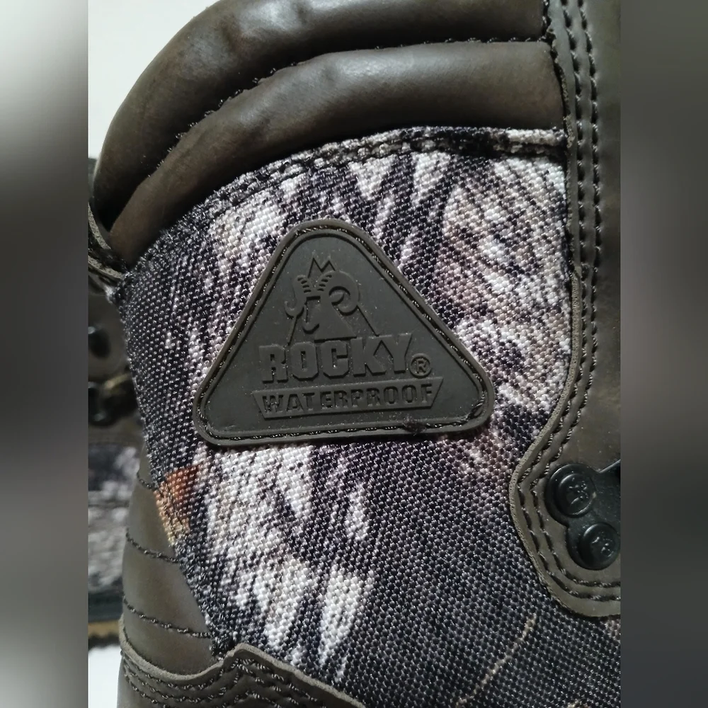 Rocky Bear Claw worn only