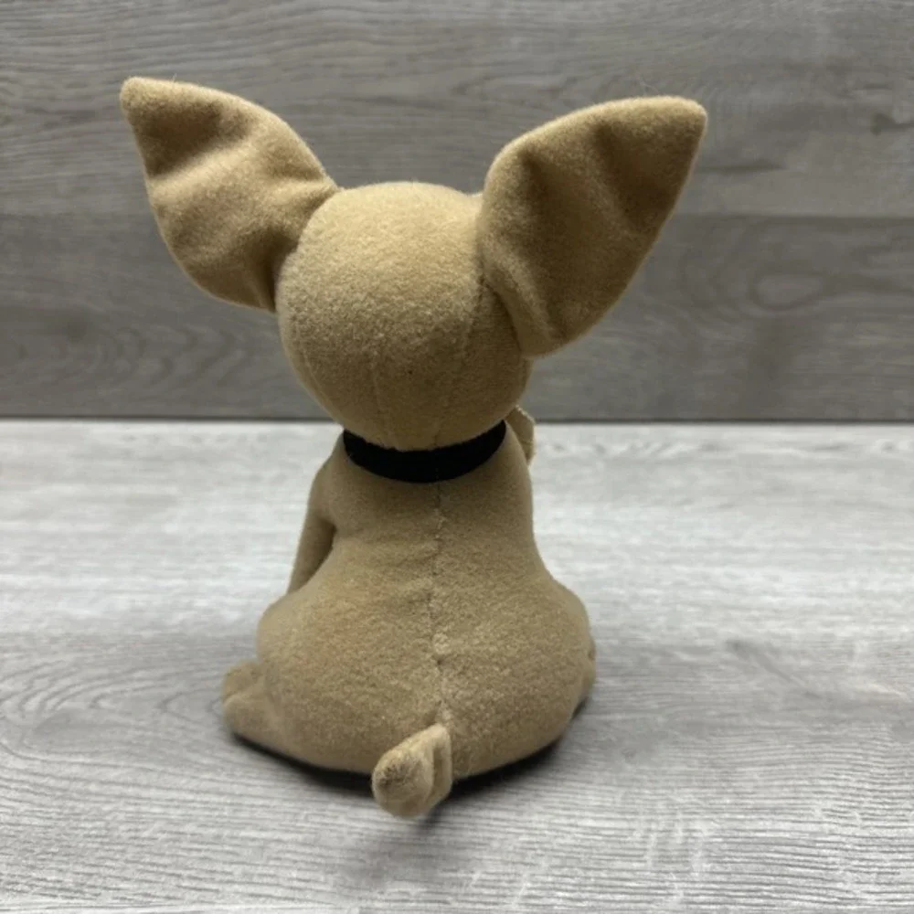 3 Vintage Taco Bell Chihuahua Plush Toys.‎ Do Not Talk. Three Plush Dogs. Nice!