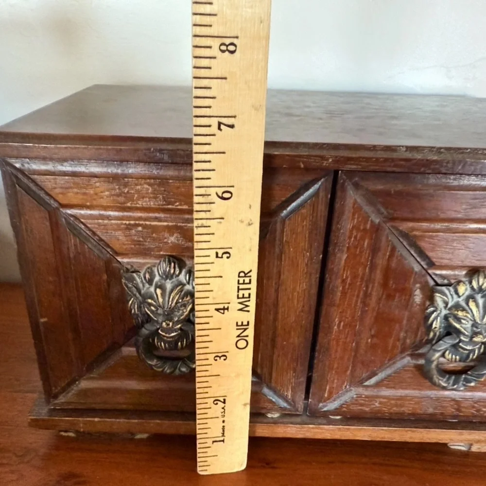 N/A elegant wooden