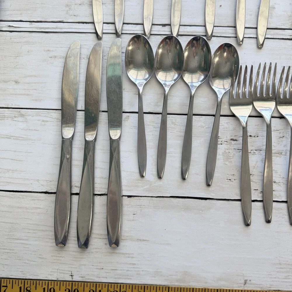 Vtg International Insico Stainless Flatware 34‎ Pcs Lot MCM Spoons Nassau USA