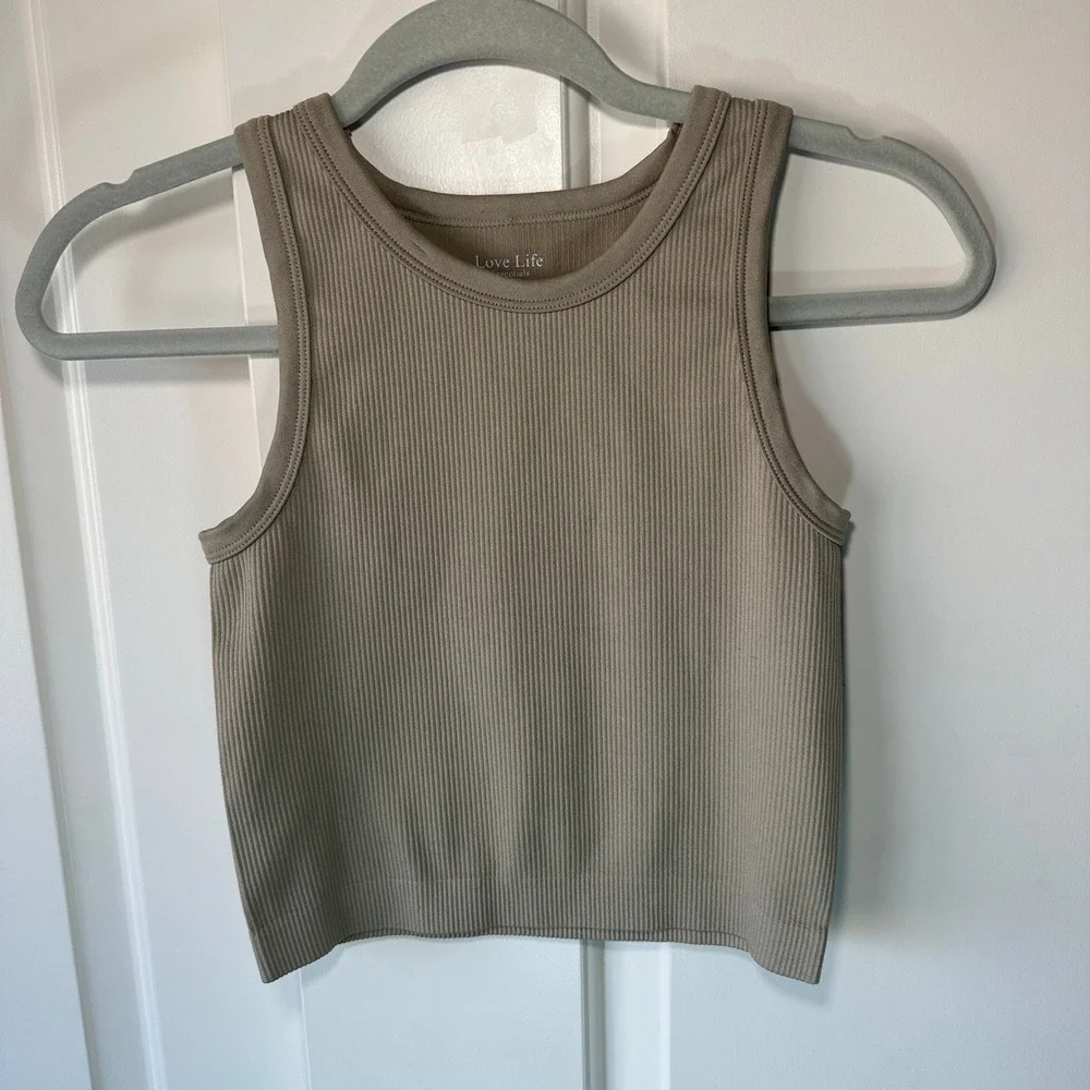 Love Life Essentials‎ Ribbed Tank Top XS/S Beige Crop Sleeveless Casual