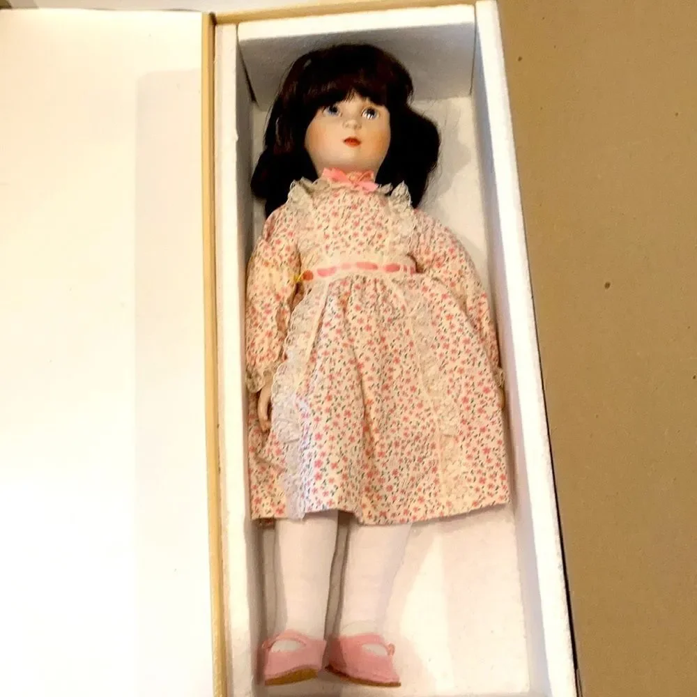 The KEZI Doll Collection GORHAM Musical Doll 1984