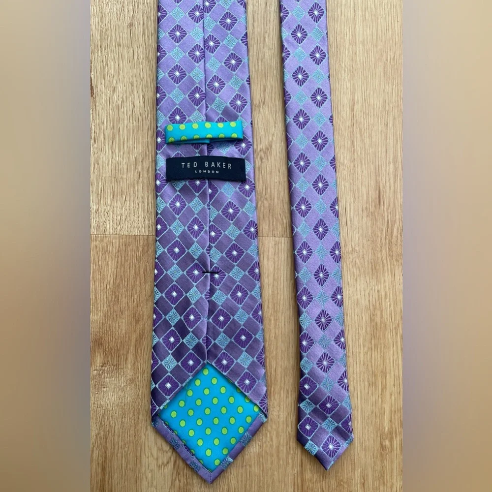 Ted Baker London stylish tie