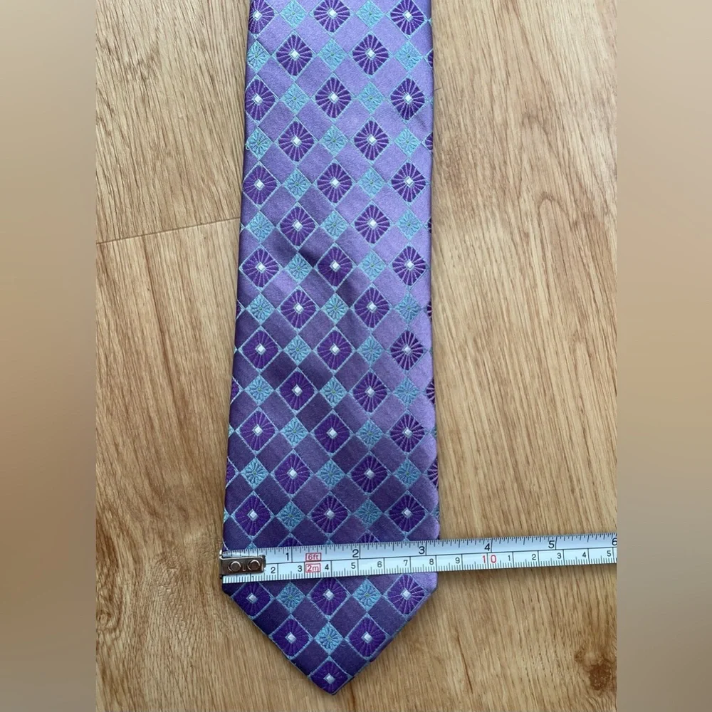 Ted Baker London stylish tie