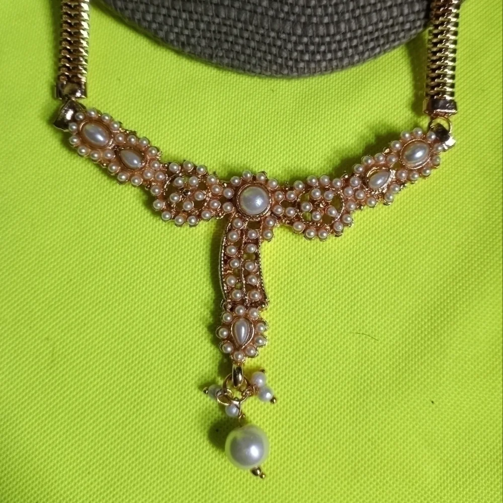 Vintage goldtone faux