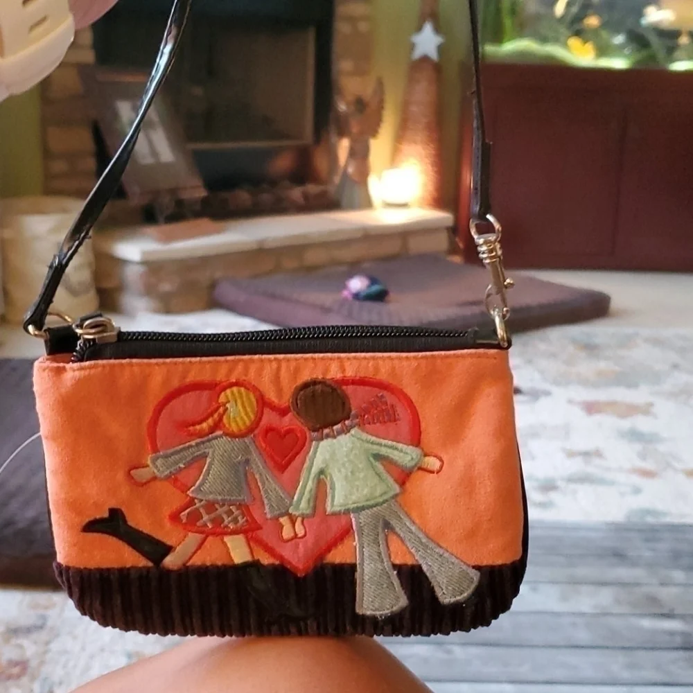 FRIENDS - LOVE ONE ANOTHER Little Purse