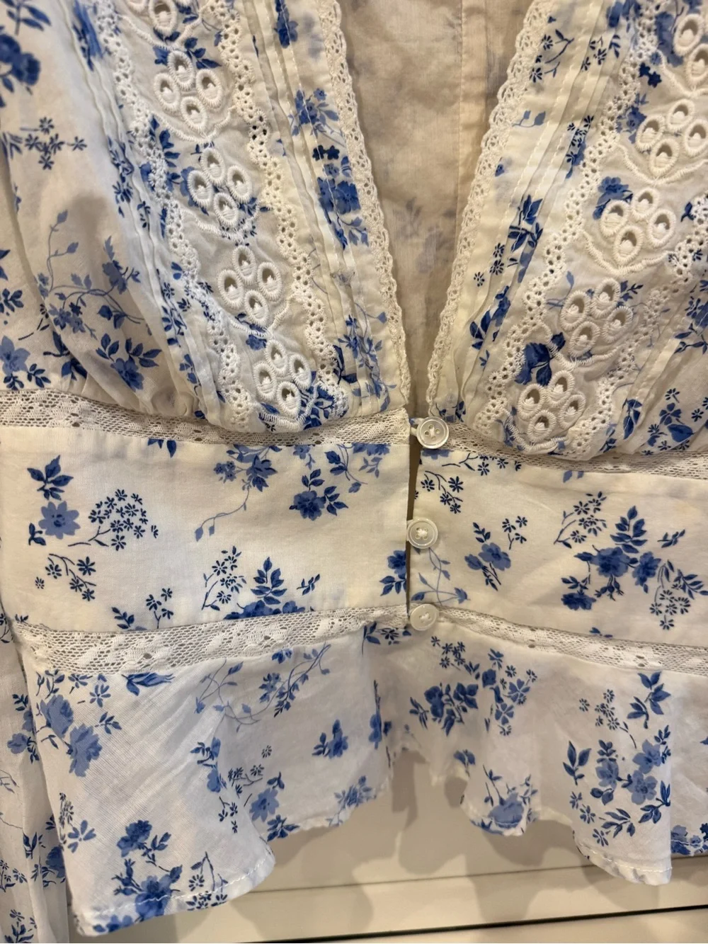Reformation White and Blue Floral Lace-Trim Peplum Top like new