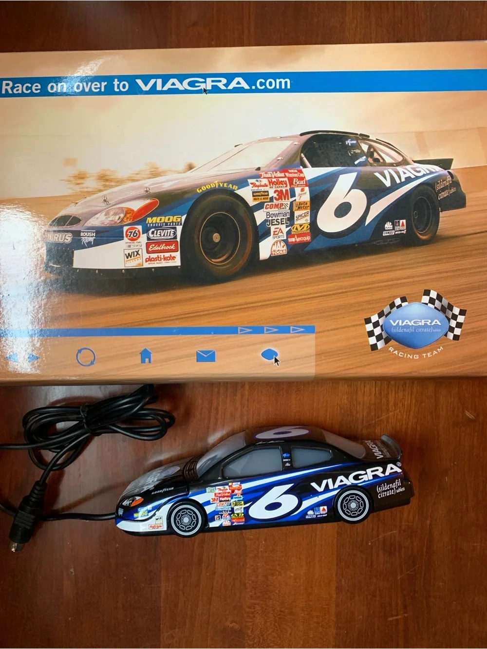Mark Martin #6 NASCAR Ford Computer Mouse - Collectable Computer Mouse